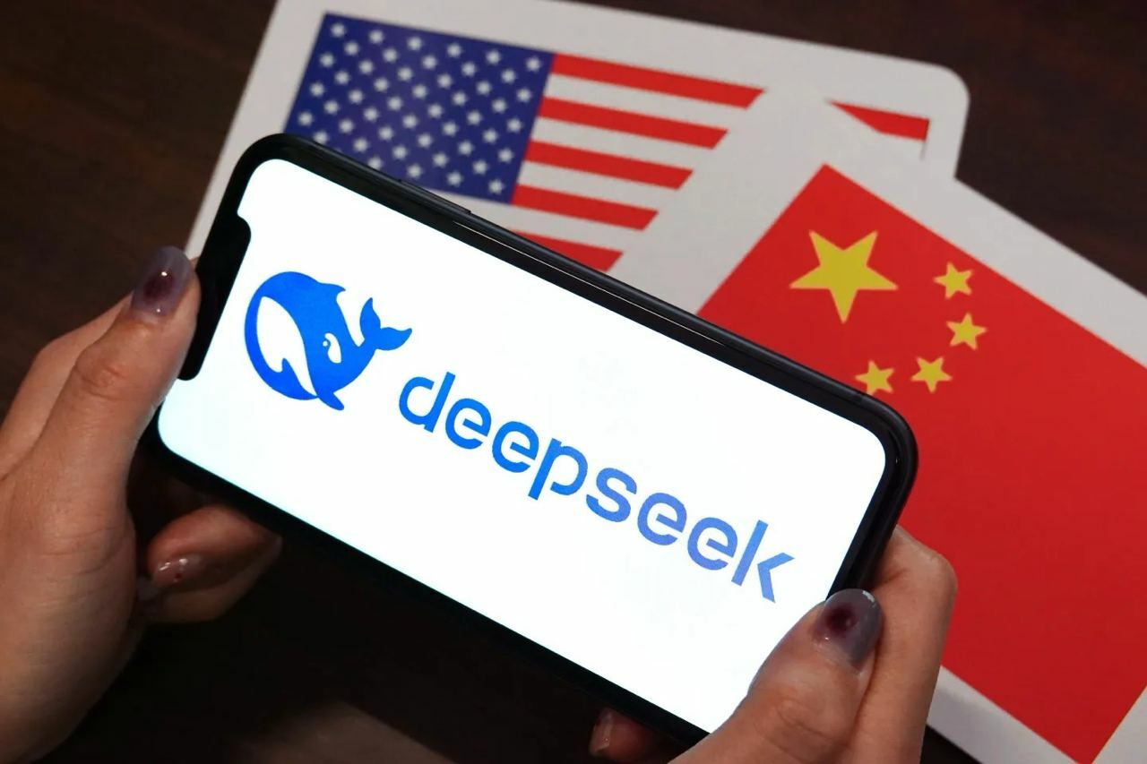 DeepSeek haqida: Sun’iy intellekt bozoridagi yangi o‘yinchi qoidalarni qanday o‘zgartirmoqda?
