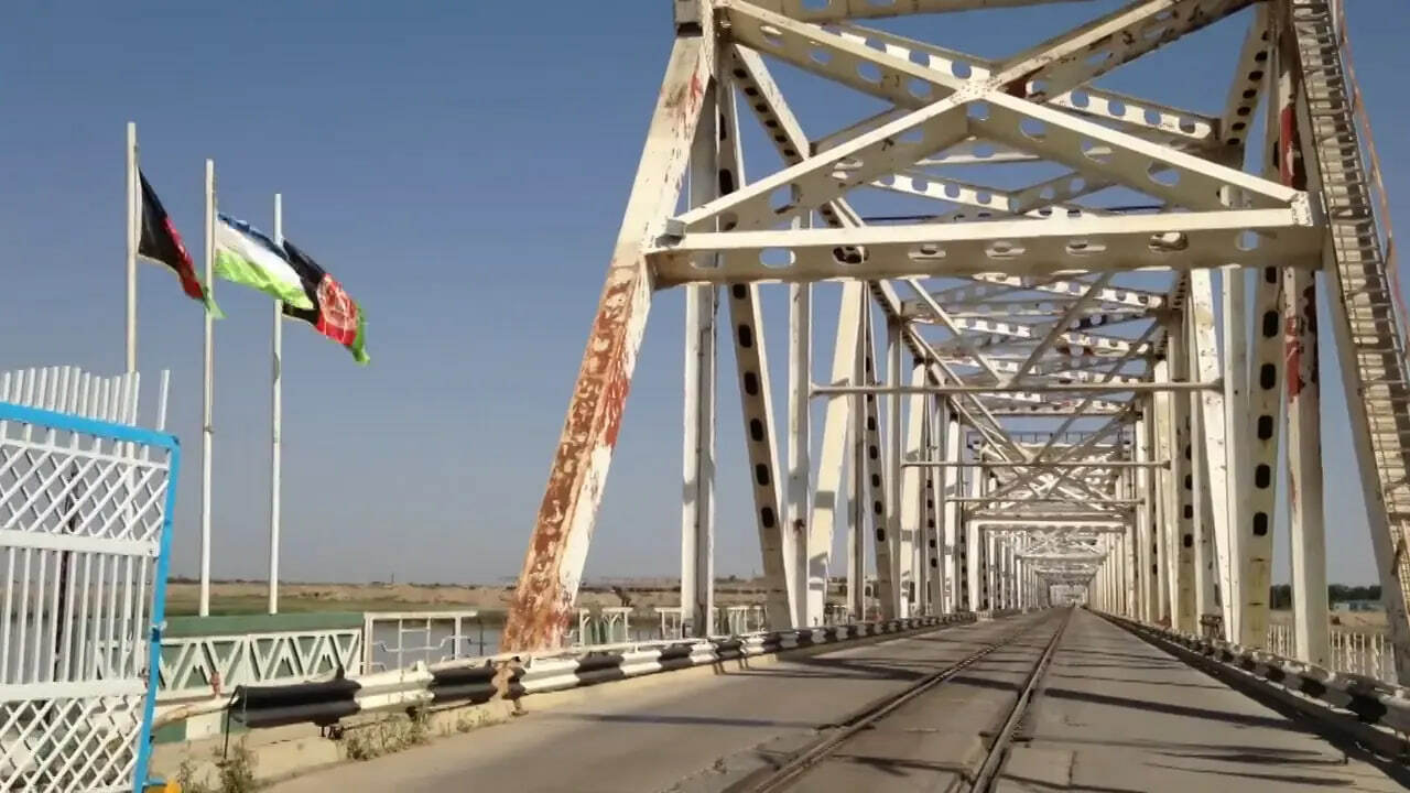 O‘zbekistonlik yuk tashuvchilari uchun Afg‘onistonga kirish yig‘imlari kamaytirildi