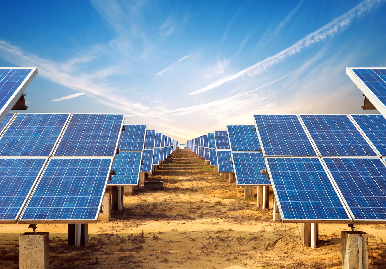 Quyosh energiyasiga oid katta loyihalar amalga oshiriladi