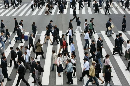 25 yil ichida 2 milliard odam: Nega Markaziy Osiyo demografik poygada ko‘rinmayapti?