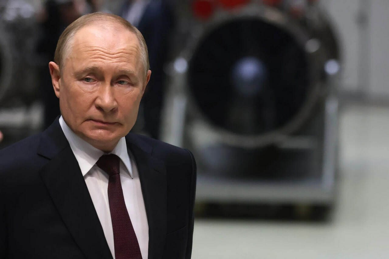 “Avtoritet”i tushayotgan Putin: Rossiyaliklar Putinga ishonmay qo‘yyaptimi?