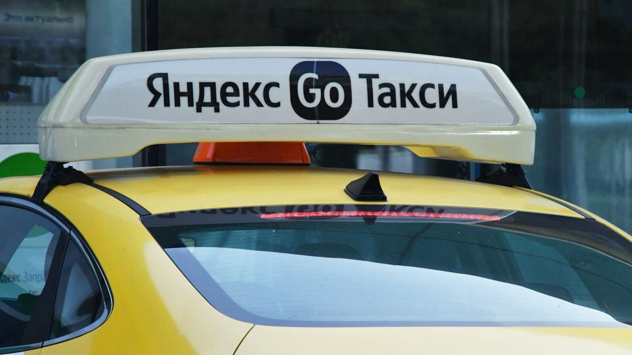 Yandex Go taksi narxlarini oshirgani uchun ogohlantirildi