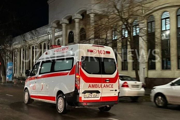 Граждане, отмечавшие день рождения, массово отравились