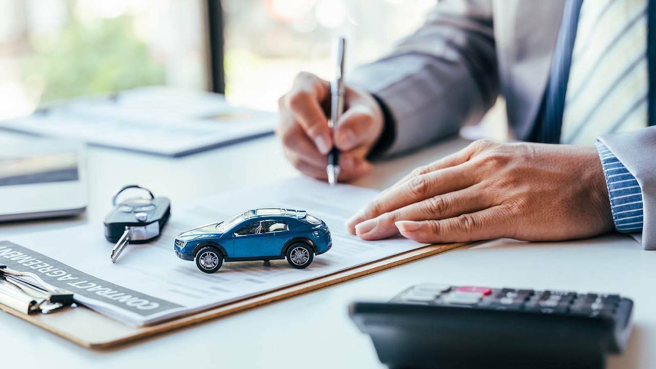 Какие банки предлагают автокредиты с самой низкой процентной ставкой?