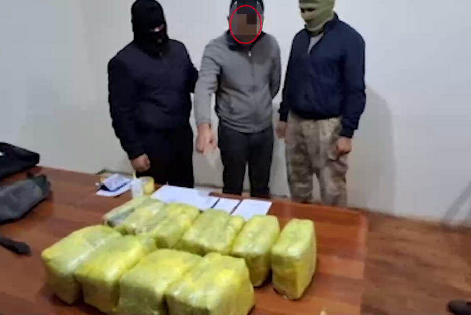 Tojikiston va Qirg‘izistondan kontrabanda yo‘li bilan keltirilgan qariyb 65 kg “gashish” musodara qilindi