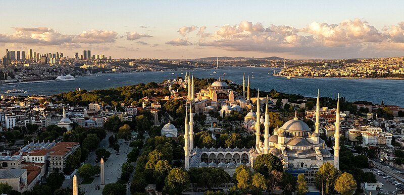 Yangi oila qurganlar uchun jannatmakon maskan: Turkiya romantik sayohatlarning bosh yo‘nalishiga aylandi