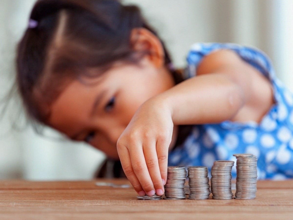 Bolalar nafaqasini oluvchilar soni qariyb 1 millionga kamaydi