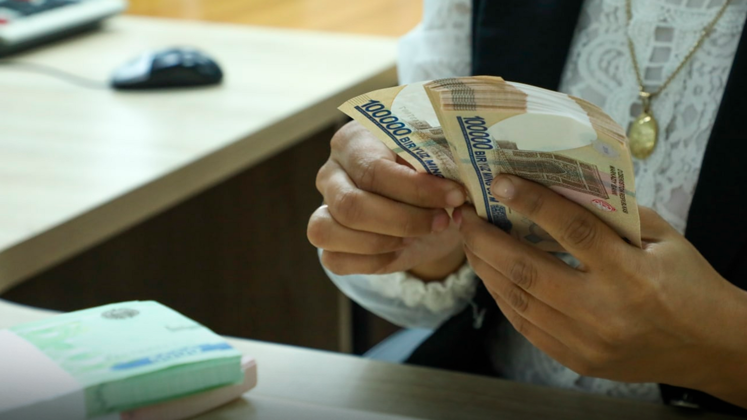 Ўзбекистонда энди ойликлар ўз вақтида тўланади(ми?)