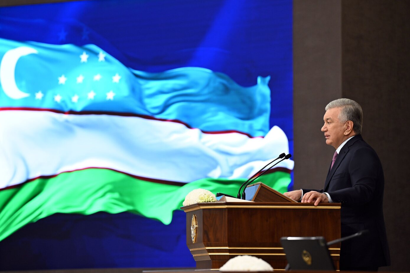 Shavkat Mirziyoyev: “Bitta rejissyorga oltitagacha film berilgan”