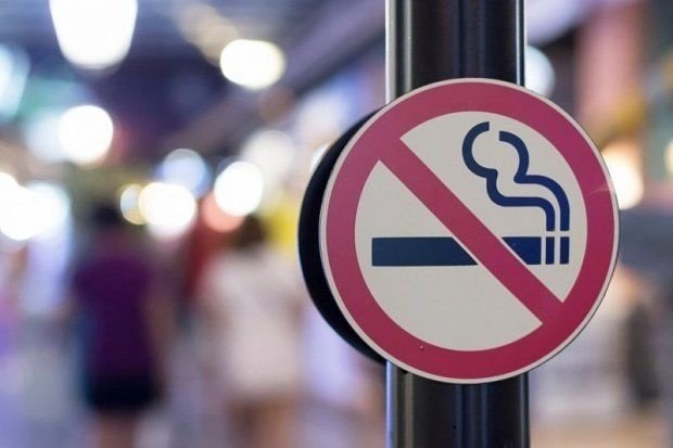 Вояга этмаганлар ёки ҳомиладор аёллар бор транспорт воситаларида чекиш ман қилинади