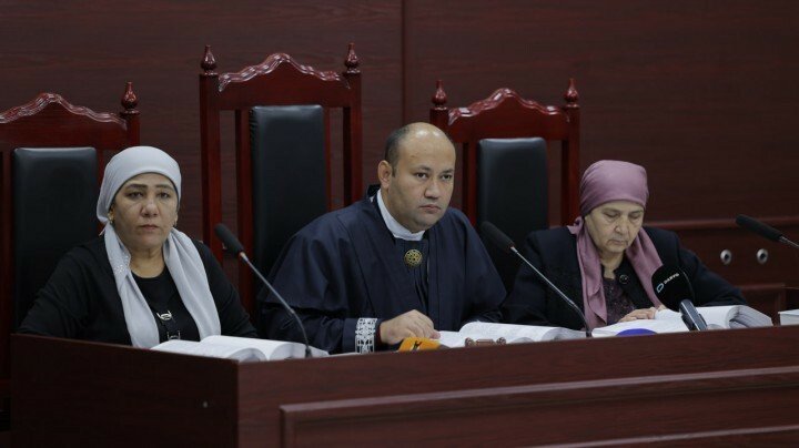 Dok 1 Maks ishida hamon "notinchlik"