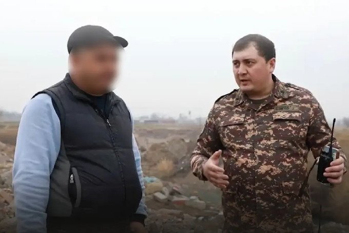 Мужчина осуждён на 4 года за создание дамбы из мусора на реке Чирчик