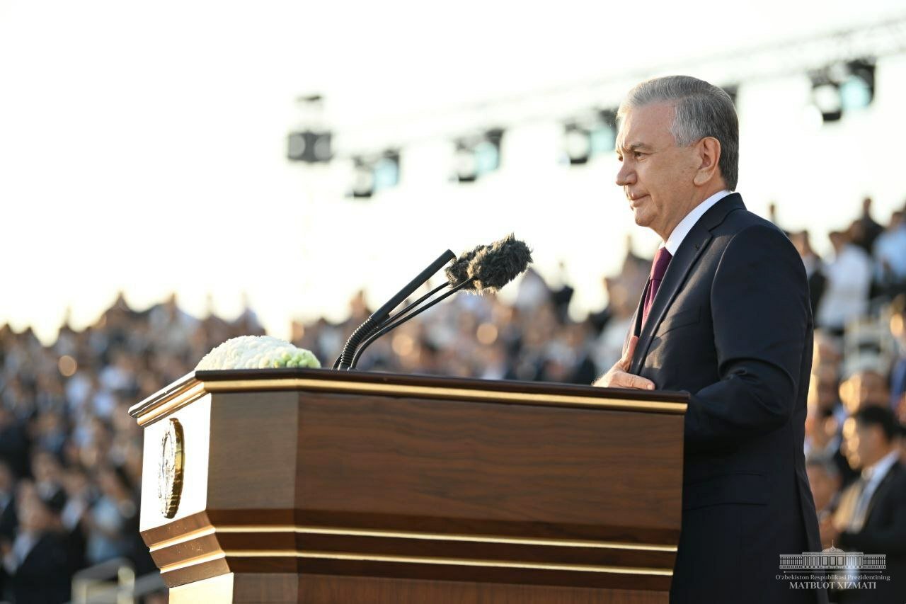 Shavkat Mirziyoyev: Qizlaringizni o‘qiting, orzu-umidlarini ro‘yobga chiqarishlarida ularga ko‘makchi bo‘ling