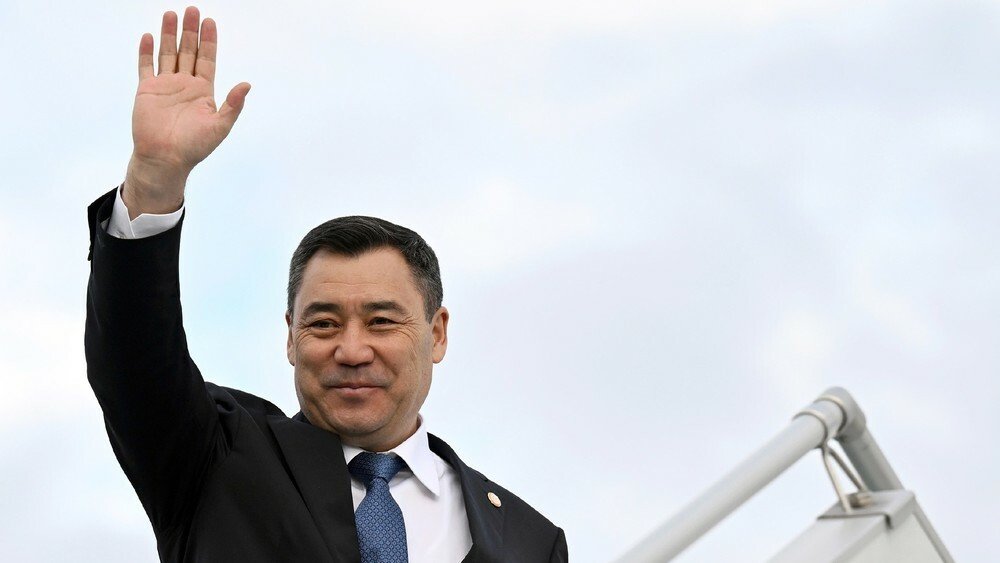 Sadir Japarov “taxtdan” ketadimi?