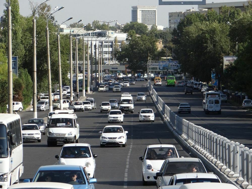 Toshkent–Samarqand va Toshkent–Andijon zamonaviy pulli magistral avtomobil yo‘llarini qurish muddatlari belgilandi