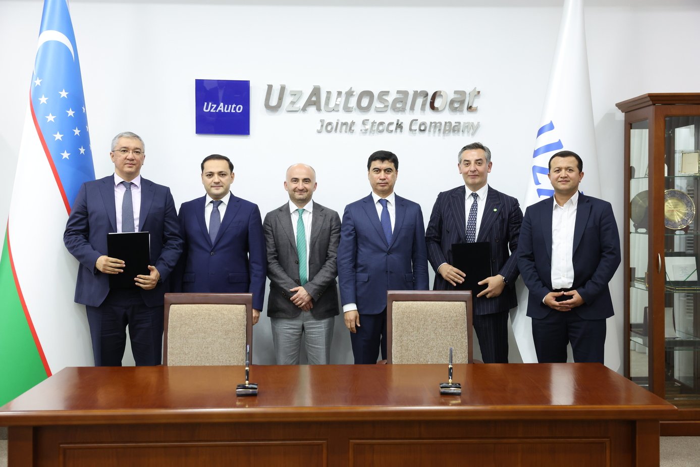 Ipoteka Bank OTP Group и АО «UzAuto Motors» заключили соглашение на $50 млн