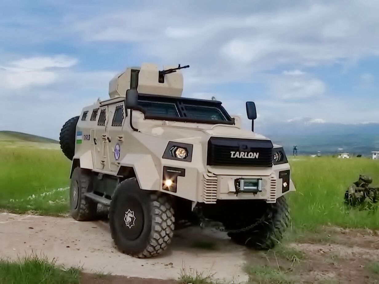 Министерство обороны испытывает новые бронированные военные машины