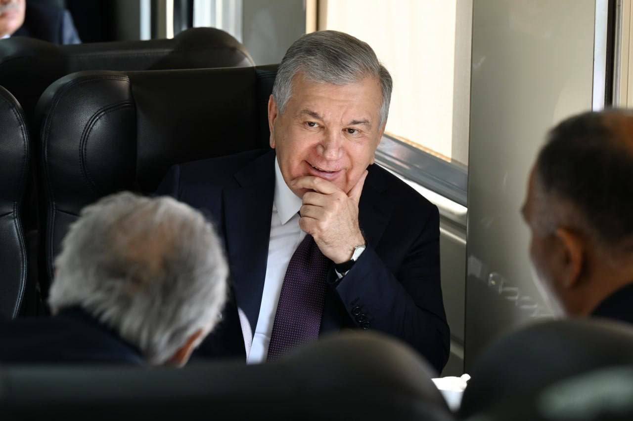 Президент приехал в Ургут на поезде