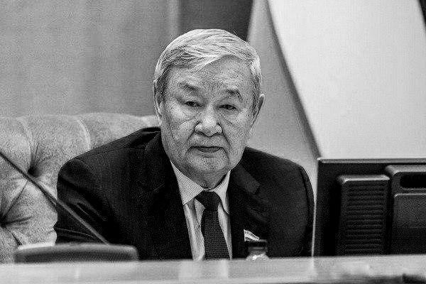 Қорақалпоғистон Республикаси Жўқорғи Кенгеси раиси Муса Ерниязов оламдан ўтди