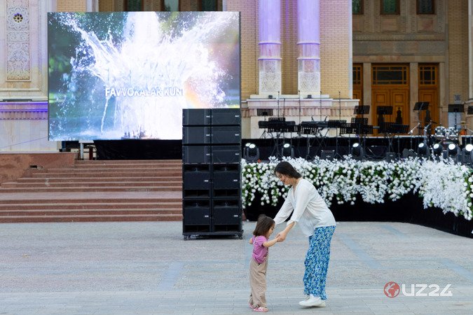 Сезон фонтанов открыт- фоторепортаж