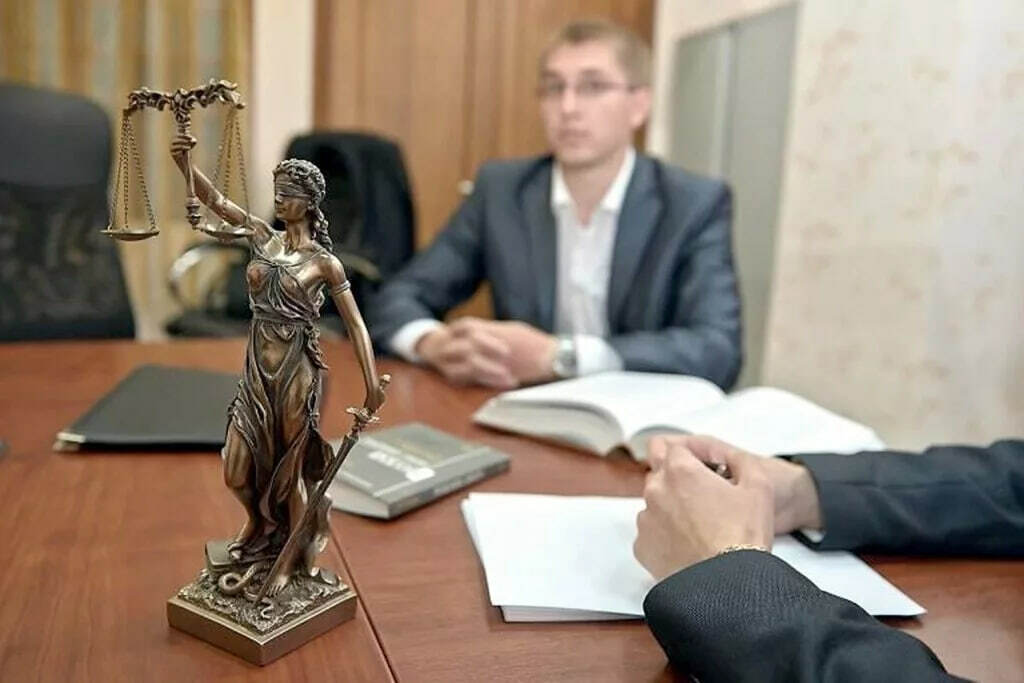 Bir qator hududlarda tezkor tadbirlar o’tkazilishi natijasida firibgar advokatlar qamoqqa olindi