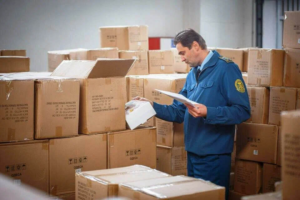 Bojxona omborlarida muomalaga chiqarilmagan 6,3 mln. dollarlik quyosh panellari va invertorlar saqlanmoqda