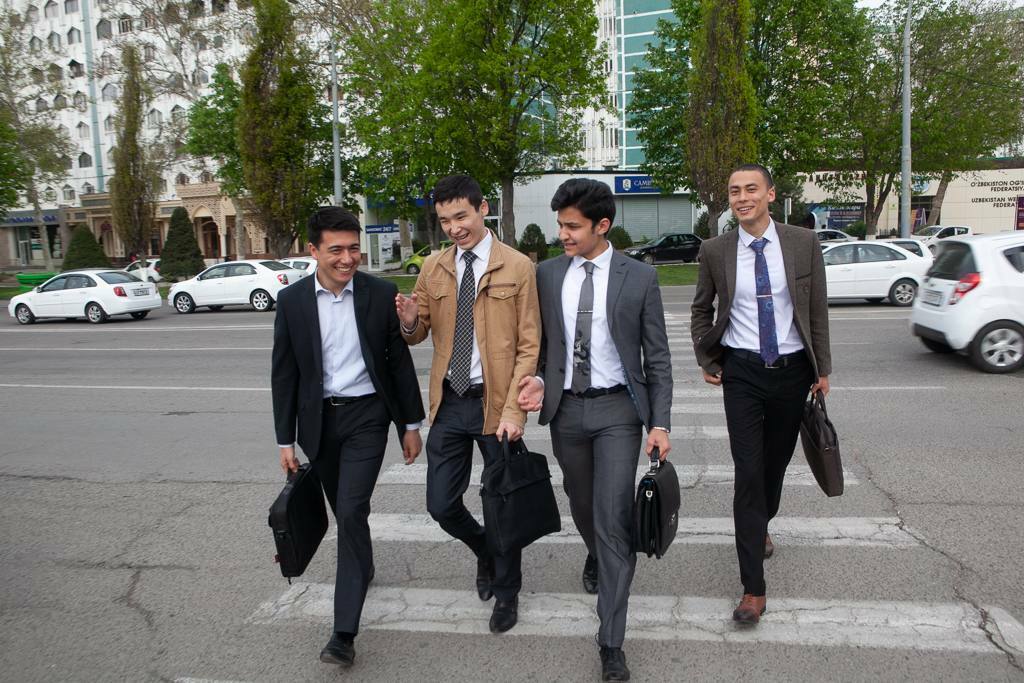 Klinikasida benasib porno