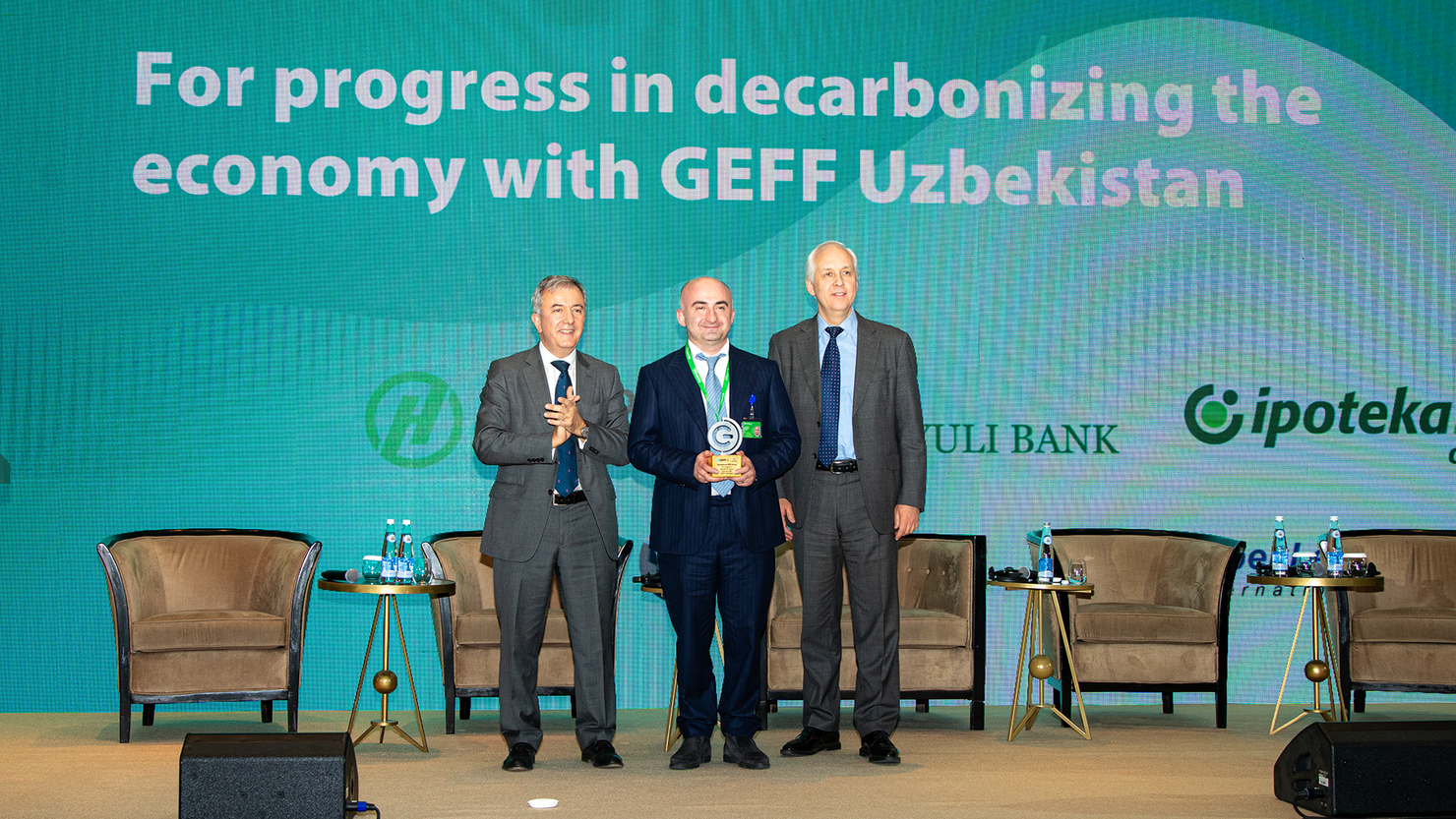 Ipoteka-bank Yevropa tiklanish va taraqqiyot bankidan ikki nufuzli mukofotga sazovor bo’ldi