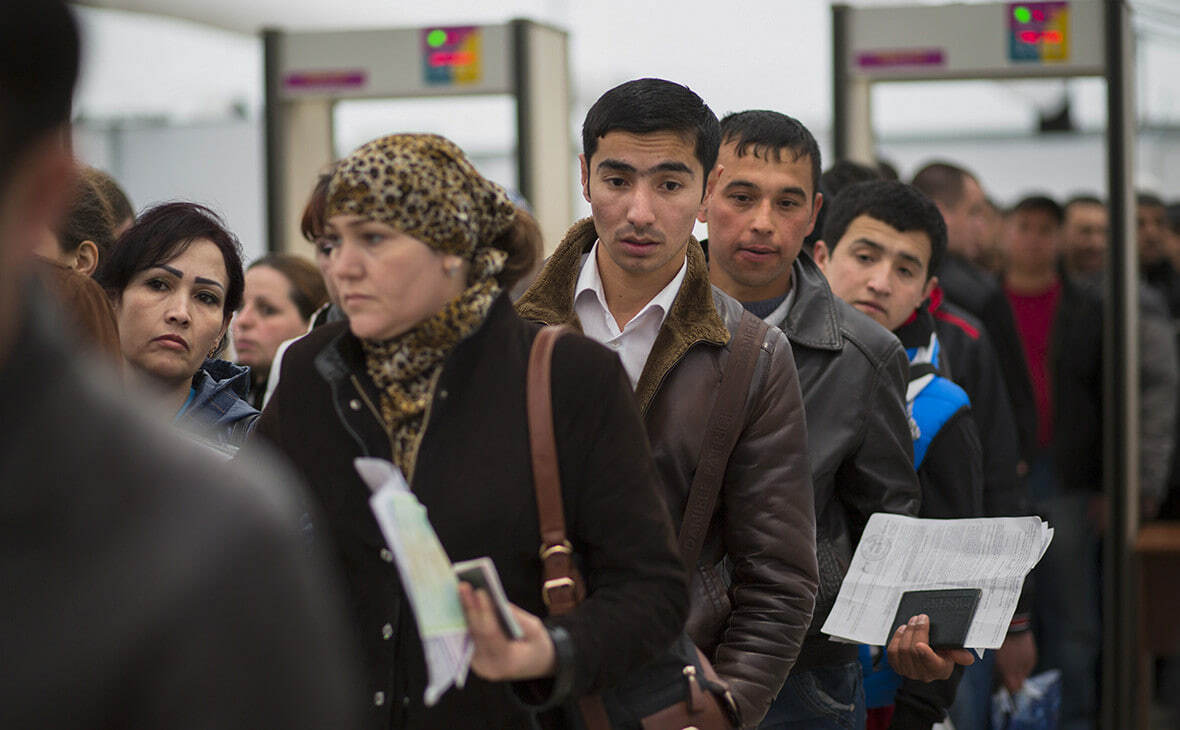 Rossiyadagi mehnat migrantlarining deyarli barchasi — markaziy osiyoliklar
