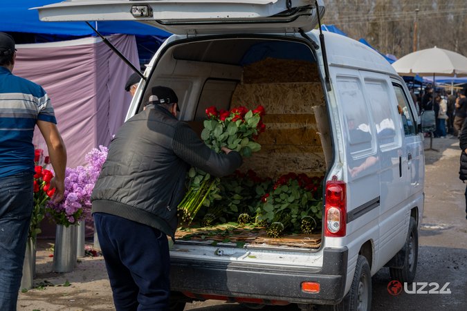 Bozor, ko‘cha, uy va yo‘l so‘ngida qalblarga — 8-mart O‘zbekiston "gulladi"