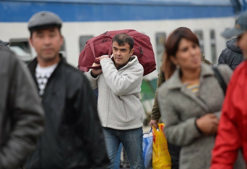 Migrantlarga qiyinchilik tug'diradigan qonun loyihasi rad etildi
