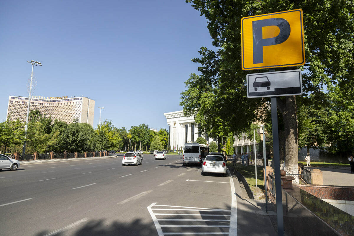 Toshkentda kimlarga pulli parkovlakarda tunda bepul to‘xtashga ruxsat beriladi?