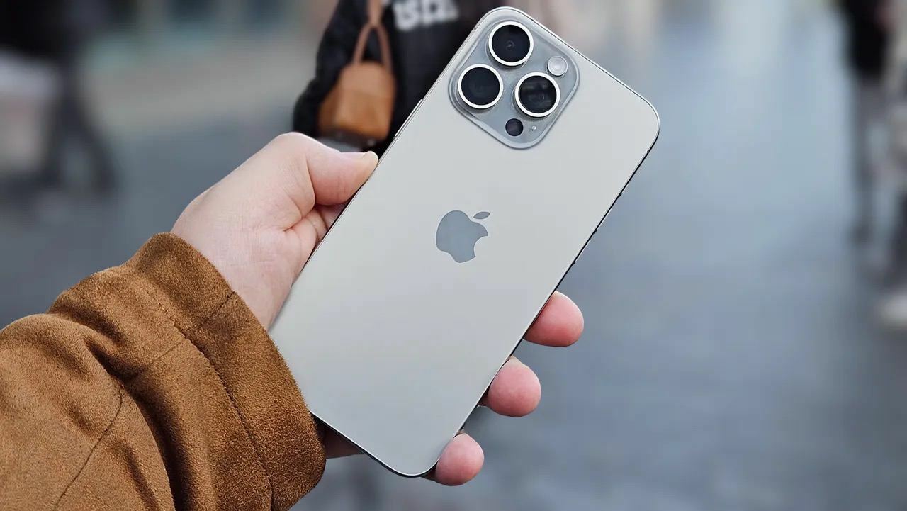 iPhone 16 pro max