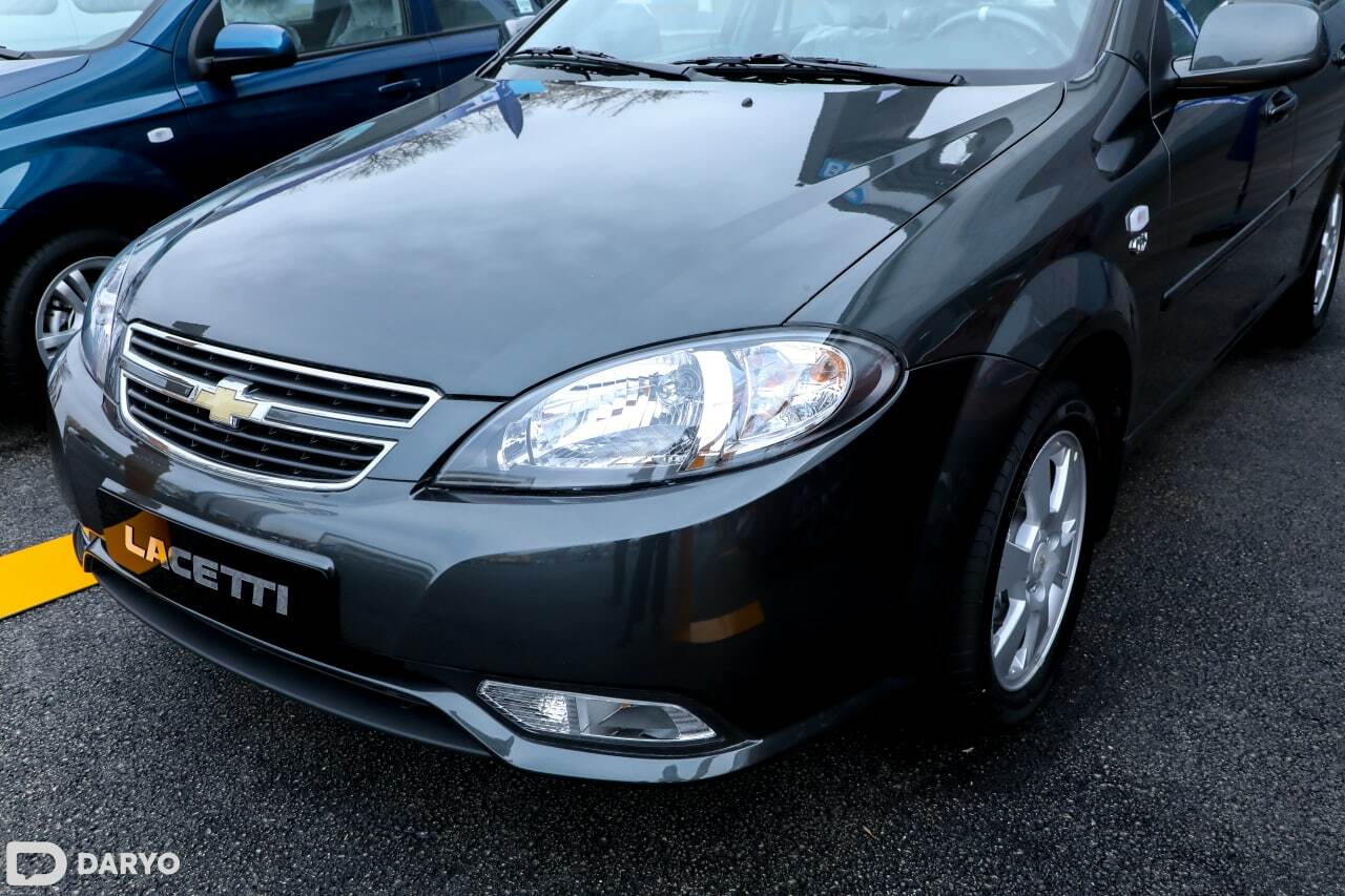 UzAuto Motors avtomobillar uchun shartnoma berishni yana bir necha kunga to‘xtatdi