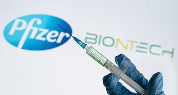 АҚШда Pfizer вакцинаси синовида қатнашган 6 киши вафот этди