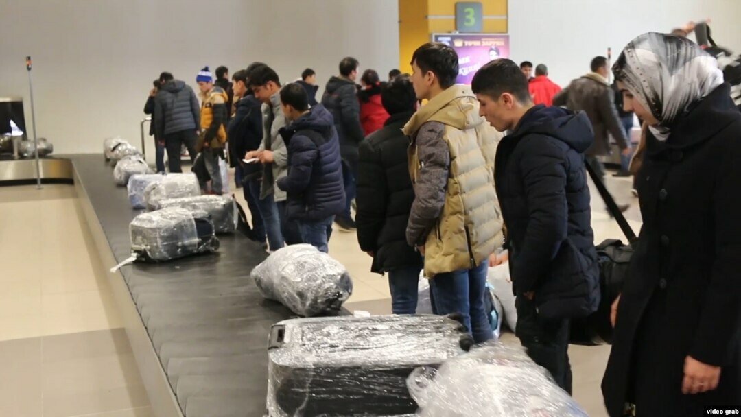 Rossiya migrantlar haqidagi ma’lumotlarni kengaytirmoqchi