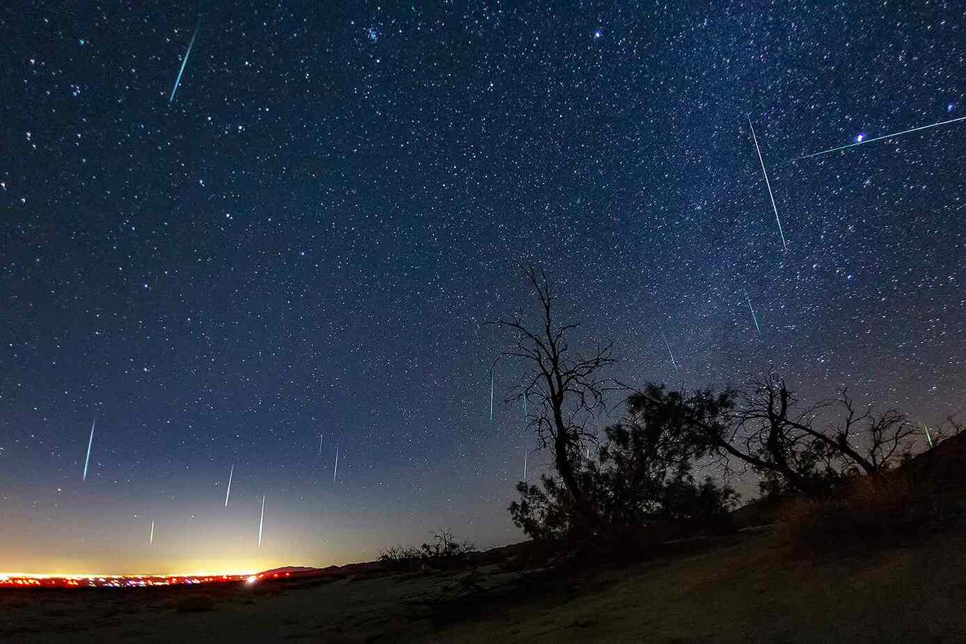 O‘zbekistonliklar yil oxirida meteorit yomg‘irini kuzatish imkoniyatiga ega bo‘ladi