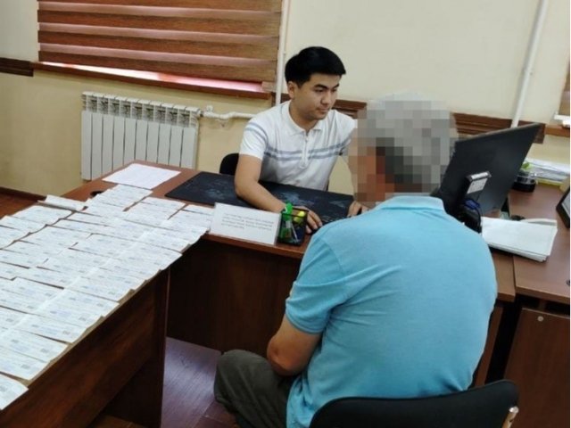 Jannatim qaynotam: Andijonda “uchar” kuyovning jarimalarini qaynotasi toʻladi