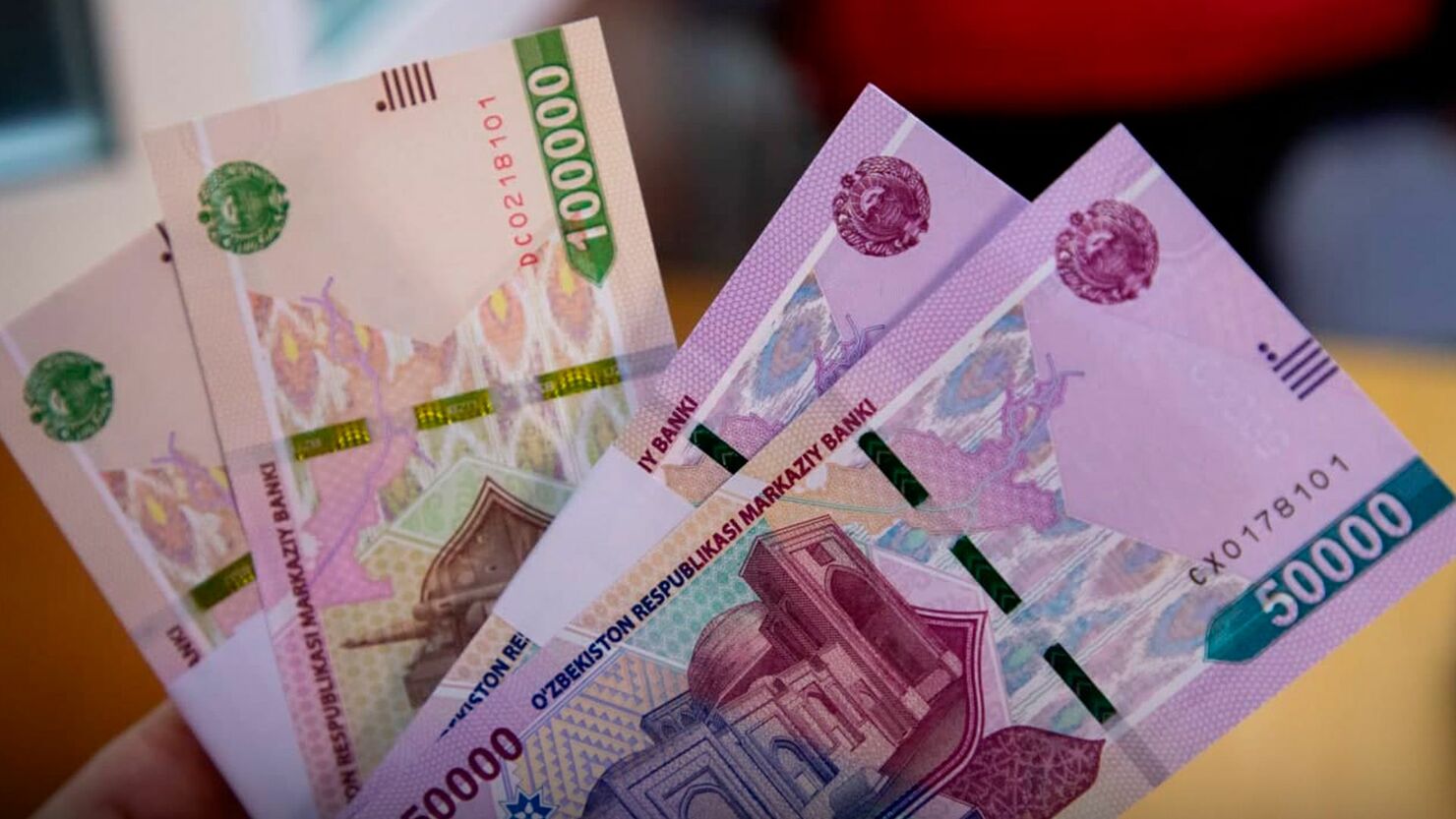 Bir yarim yilda so‘m AQSh dollariga nisbatan taxminan 12 foizga qadrsizlandi