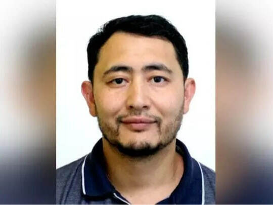 Firibgarlik va pora berishda ayblangan qozog‘istonlik sobiq amaldor O‘zbekistondan topilgani aytilmoqda