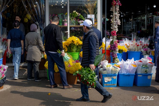 Bozor, ko‘cha, uy va yo‘l so‘ngida qalblarga — 8-mart O‘zbekiston "gulladi"
