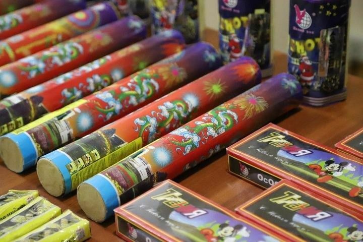 2024-yilda Bojxona orqali olib o‘tilayotgan 7 milliondan ortiq pirotexnika vositalari aniqlangan