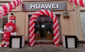 Ўзбекистонда Huawei компаниясининг биринчи фирма дўкони очилди