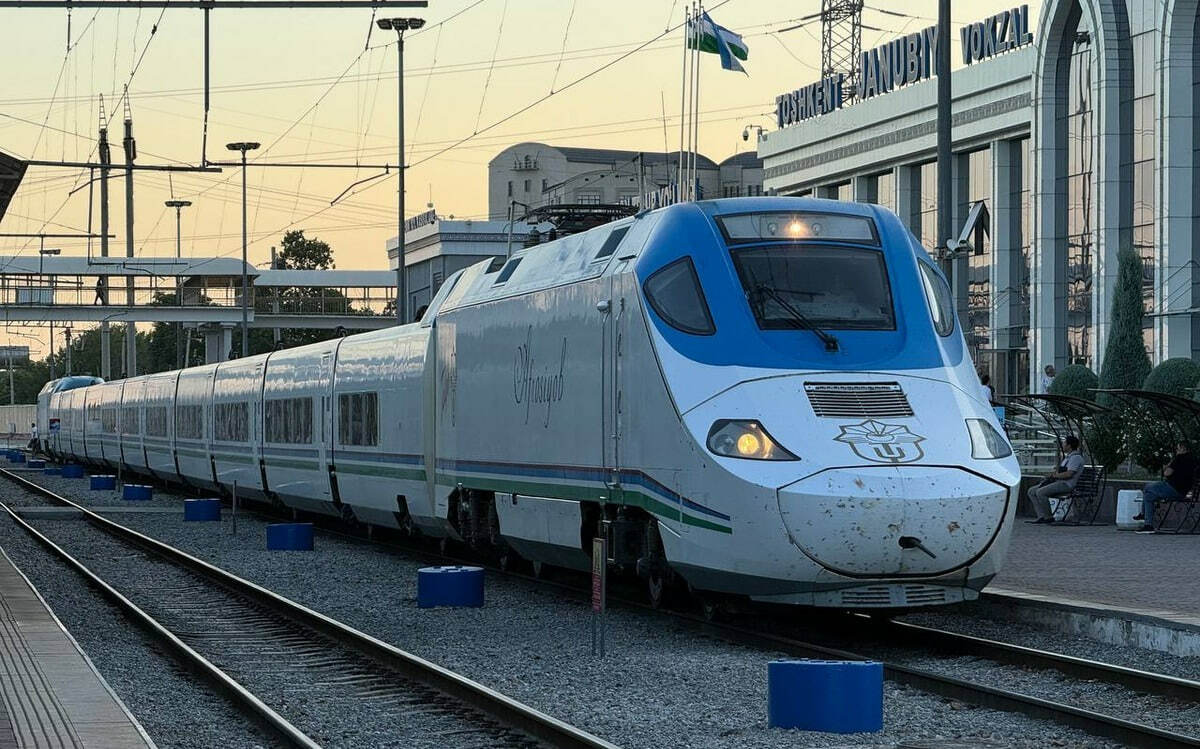 Toshkentdan Samarqandga qo‘shimcha Afrosiyob poyezdi yo‘lga qo‘yilmoqda