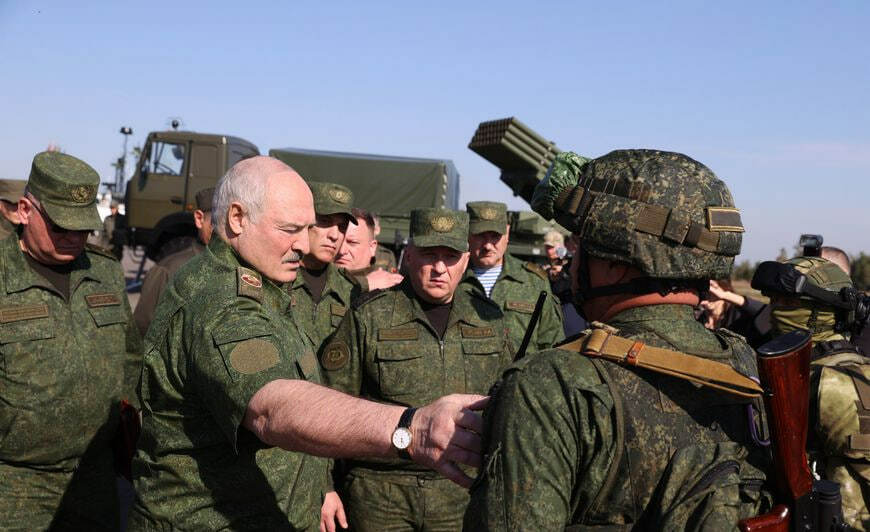 Zelenskiy tugatmoqchi bo‘lgan bir paytda Lukashenko urushga tayyorgarlik ko‘rmoqda