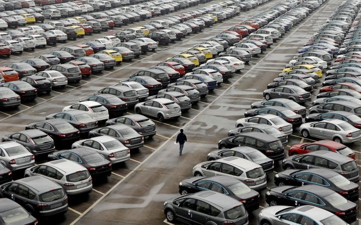 Продажи автомобилей в 2022 году показали рекордный рост на 87% – ЦЭИР