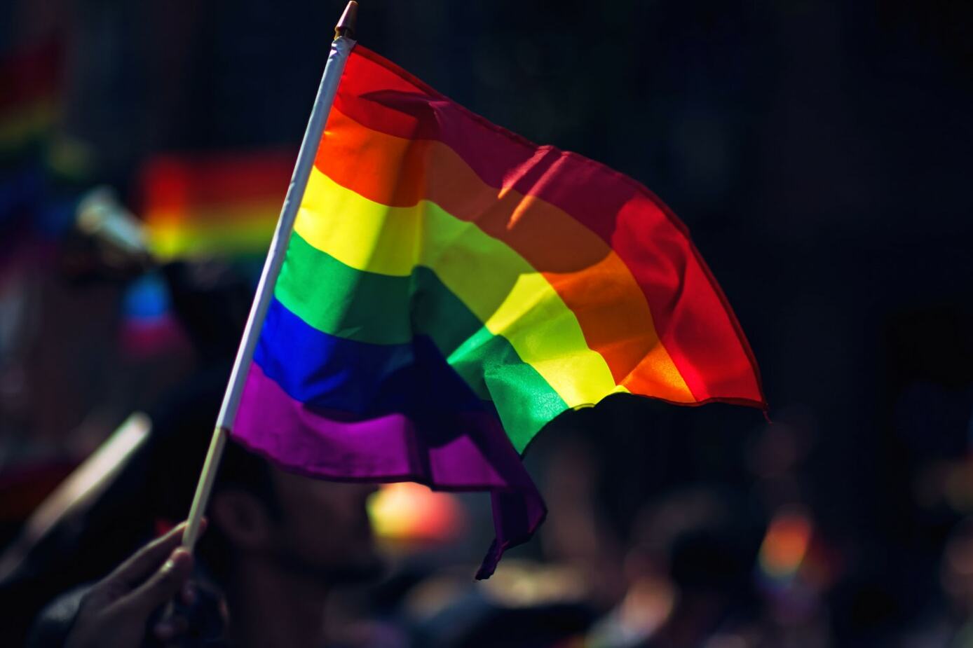 Qozog‘iston LGBTni butunlay taqiqlayapti. O‘zbekistonda vaziyat qanday?