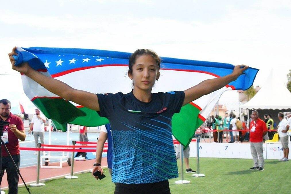 Шарифа Давронова завоевала золото на чемпионате Азии по легкой атлетике