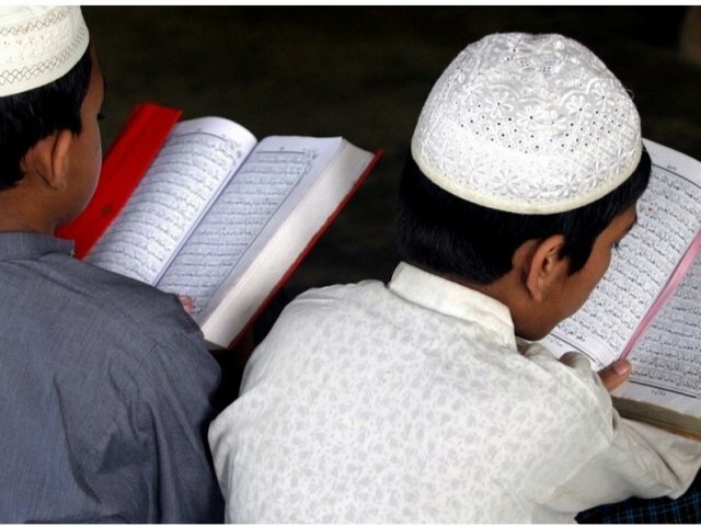 Qonun qabul qilindi, navbat tozalashga: Noqonuniy diniy ta’lim berib kelayotganlar fosh etilmoqda