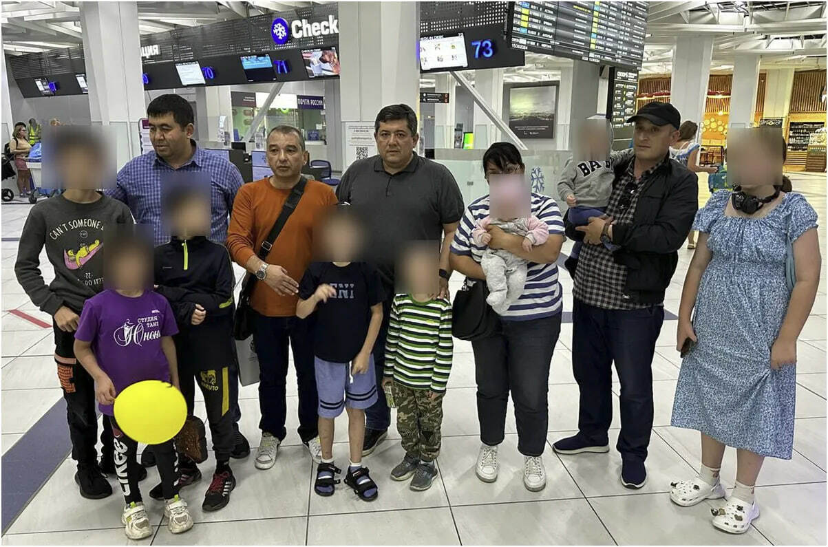 Rossiyada qarovsiz qolgan 8 nafar bola O‘zbekistonga qaytarildi